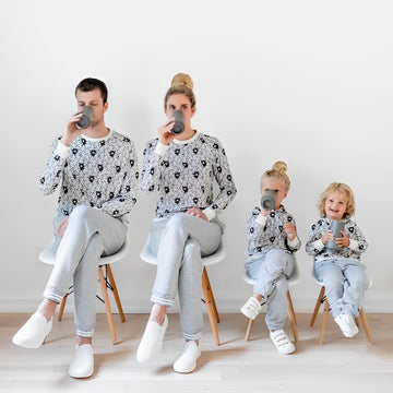 Family matching outfits